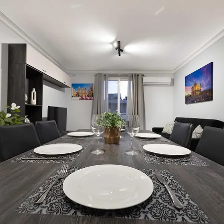 Appartamento Luxurious & Spacious 2bd At The Podium - Yacht Marina Area, Close To Valletta Msida