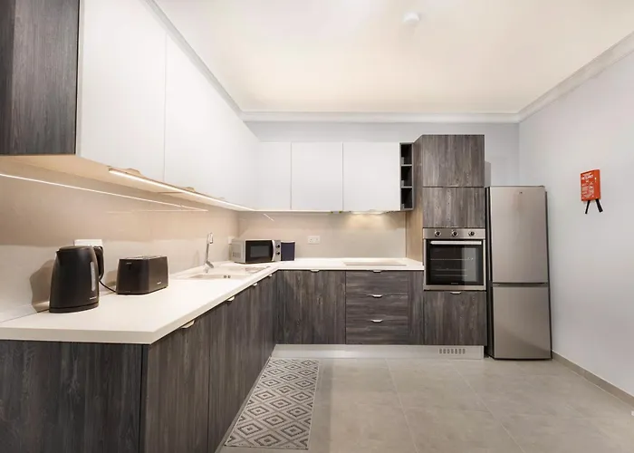 Daire Luxurious & Spacious 2bd At The Podium - Yacht Marina Area, Close To Valletta Msida